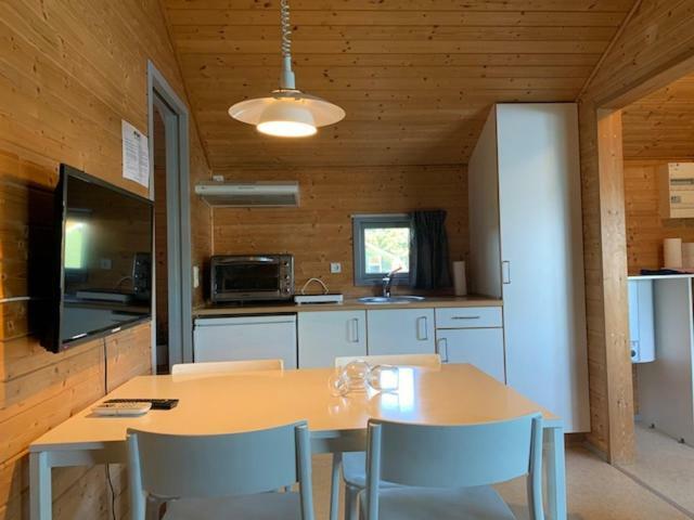 Tangloppen Camping & Cottages Ісгой Екстер'єр фото